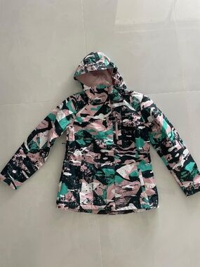 Ski Snow Jacket, Columbia Women's Waterproof breathable outer shell "M"